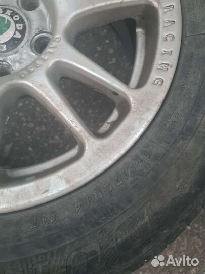 R14 Dunlop SP Sport 01 175/70, PCD 5x100 DIA 14