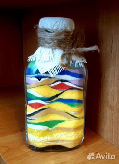 Декоративная бутылочка с цветным песком