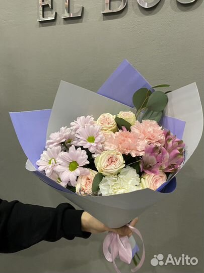 Доставка цветов букетов