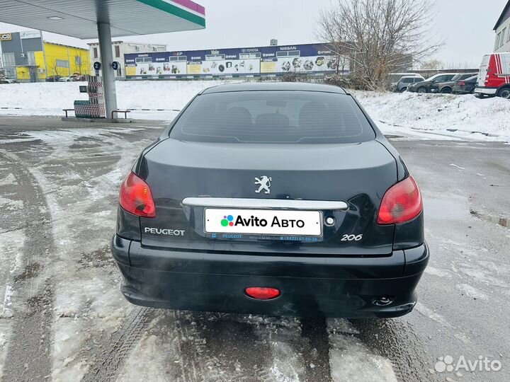 Peugeot 206 1.4 МТ, 2009, 195 000 км