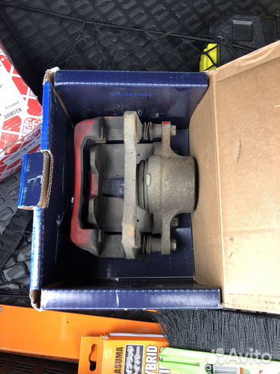 Суппорт передний hyundai Grandeur / Azera