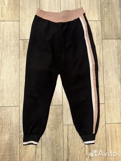 Спортивный костюм женский