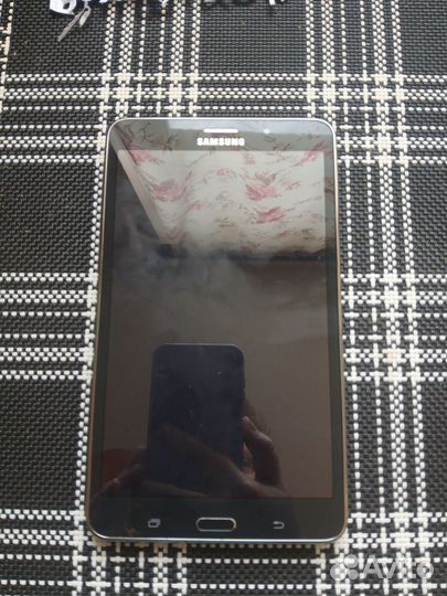 Планшет samsung SM-t235