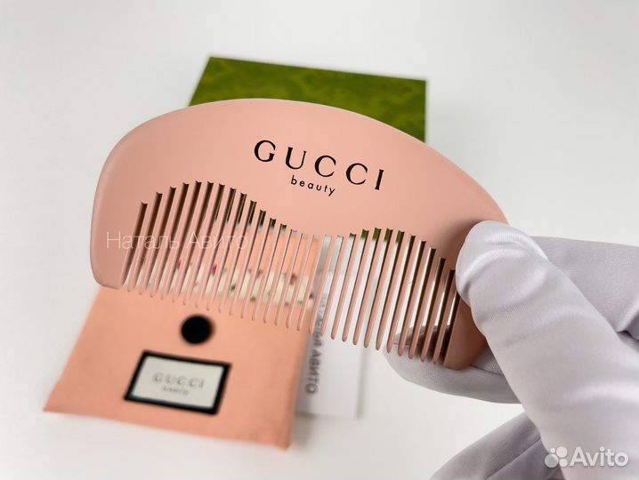 Расческа гребень Gucci для волос деревянная