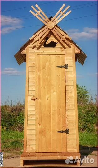 Уличный туалет деревянный HME556