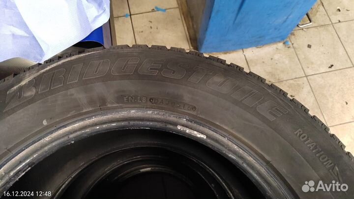 Bridgestone Ice Cruiser 7000 235/65 R17 108T