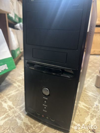 Системные блоки и мониторы