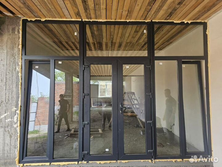 Пластиковые окна и безрамное остекление