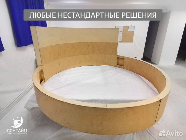 Двуспальная кровать с матрасом 180х200