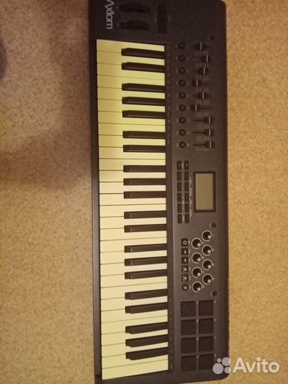 Midi-клавиатура M-audio axiom 49 mkii