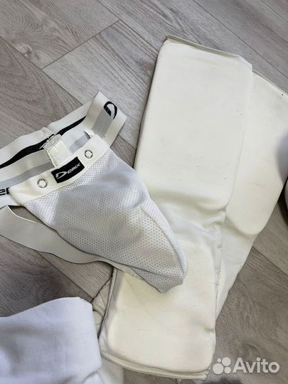 Шлем для карате и вся форма