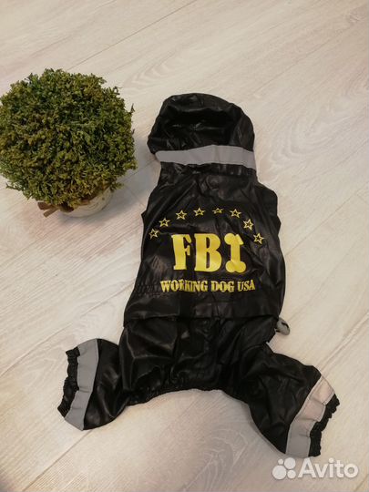 Костюмы и вязаные кофты для мелких пород собак