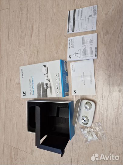 Наушники TWS Sennheiser Momentum True Wireless 2