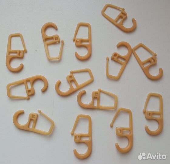 Крючки шторные коричневые