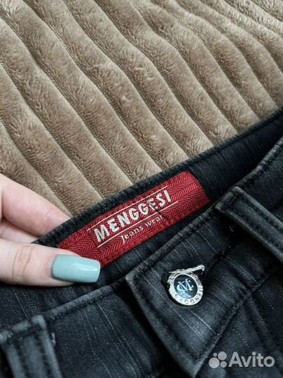 Джинсы мужские