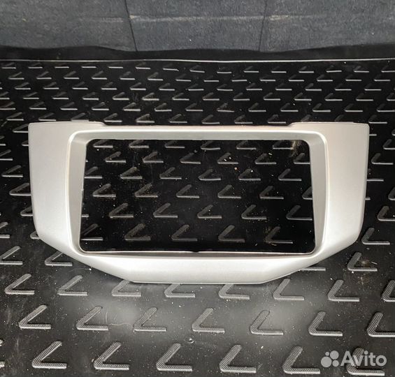 Рамка магнитолы 2din Toyota Harrier ACU35