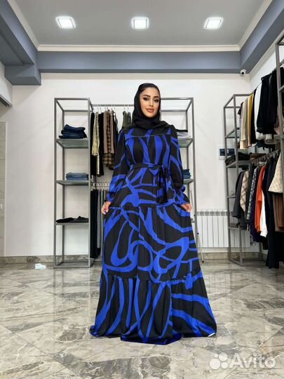 Платье очень красивое