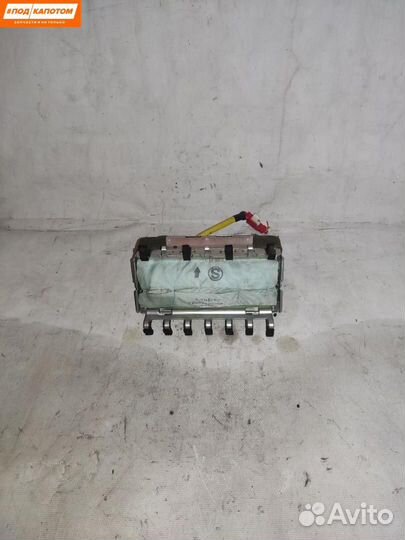 Подушка безопасности переднего пассажира