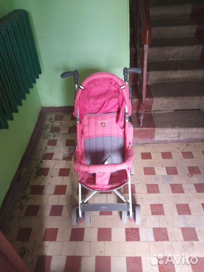 Детская прогулочная коляска трость б/у