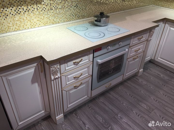 Кухня под заказ от фабрики