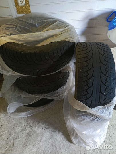 Nokian Tyres Hakkapeliitta 5 285/65 R17 116T