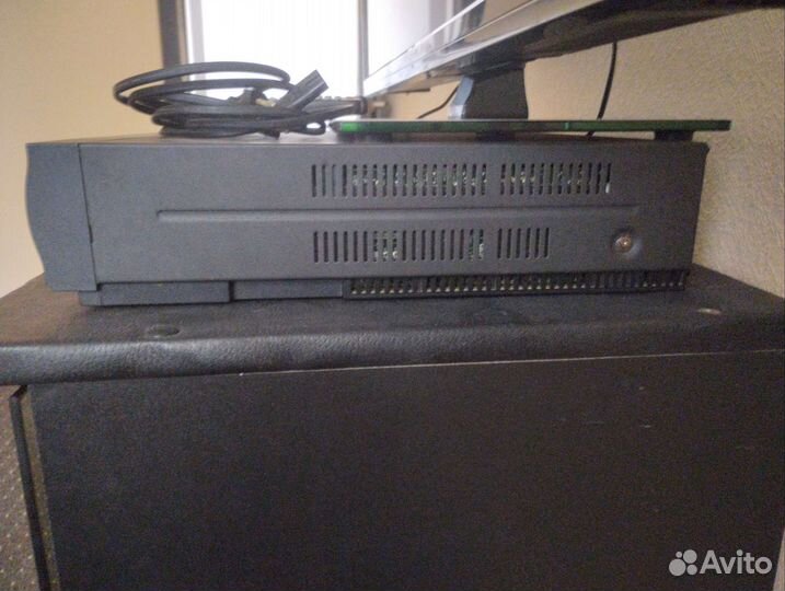 Видеомагнитофон panasonic
