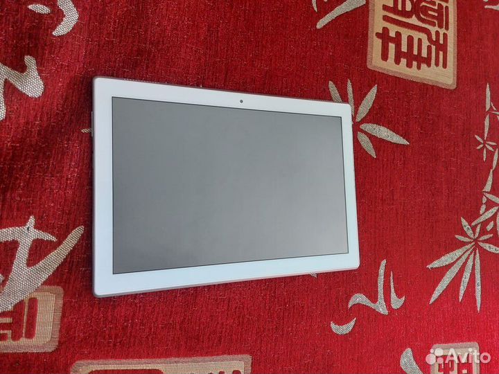 Lenovo Tab 4 10 рабочий в идеале с sim