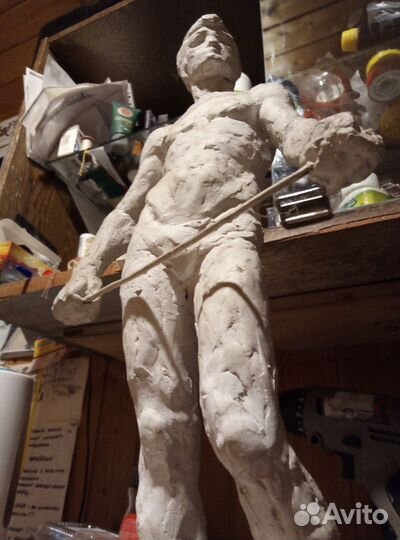 Скульптура. Гипс. Авторская работа. Высота 25см