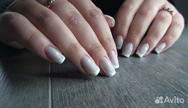 Маникюр и наращивание ногтей