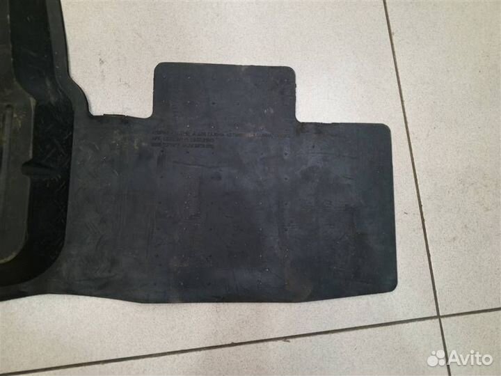 Коврик салона задний правый Toyota Corolla Spacio