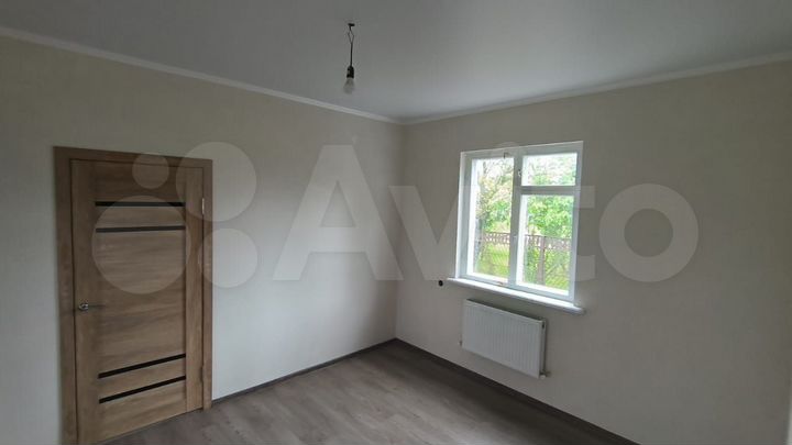 Дом 68 м² на участке 6 сот.