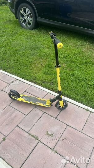 Самокат детский двухколесный бу