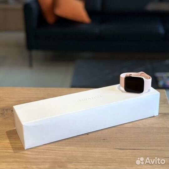 Apple Watch Series 5 44mm Rose Gold бу