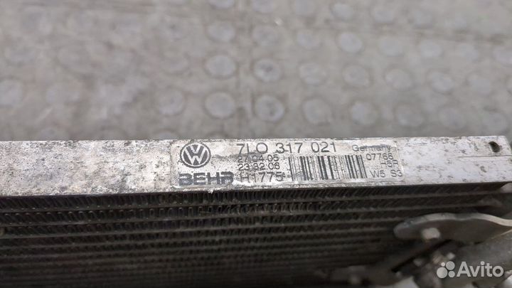 Радиатор масляный Audi Q7, 2011