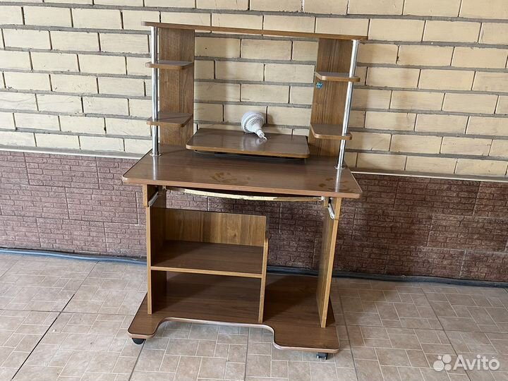 Компьютерный стол бу