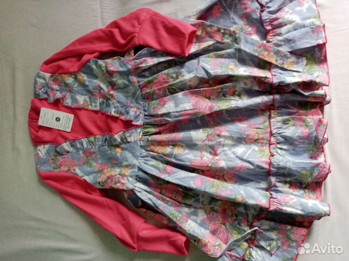 Платье для девочки новое