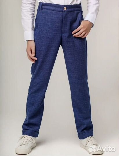 Костюм школьный