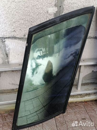 Volkswagen passat b3 универсал стекло заднее бок