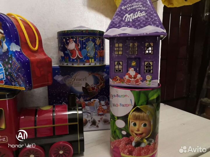 Жестяные коробочки для подарков