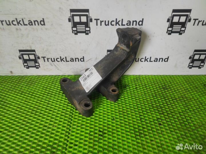 Кронштейн двигателя передний правый Man Tgx