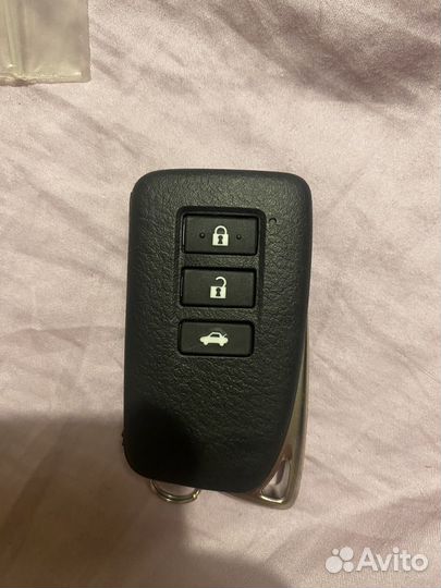 Ключ зажигания Lexus