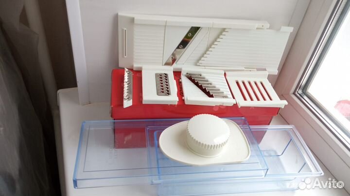 Терка с контейнером