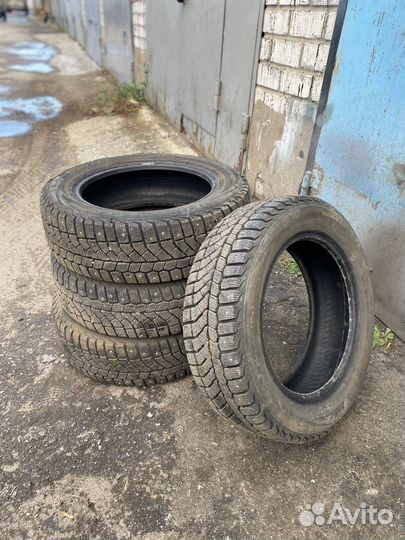 Viatti Brina Nordico V-522 185/60 R15 28M