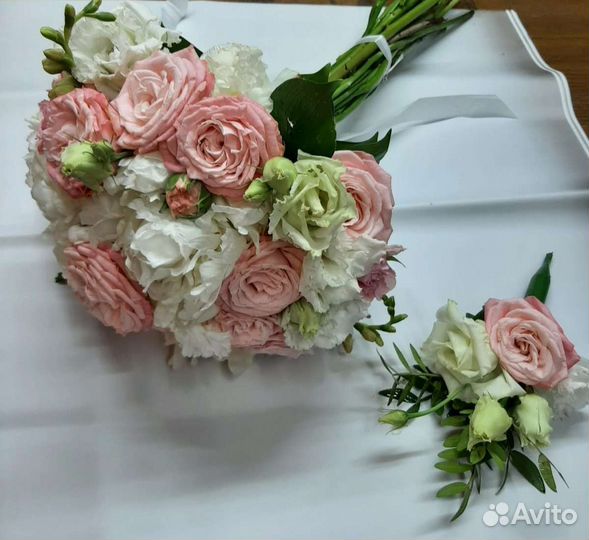 Свадебные букеты, свадебное оформление