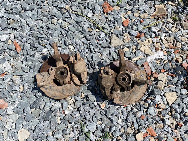 Кулак поворотный chery amulet a15