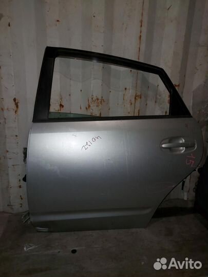 Дверь задняя левая Toyota Prius 2 NHW20