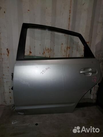 Дверь задняя левая Toyota Prius 2 NHW20