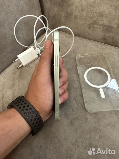 iPhone 12/256 green