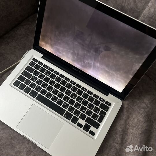 MacBook Pro (13 дюймов)