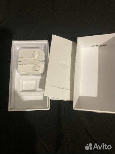 Коробка от iPhone 5s